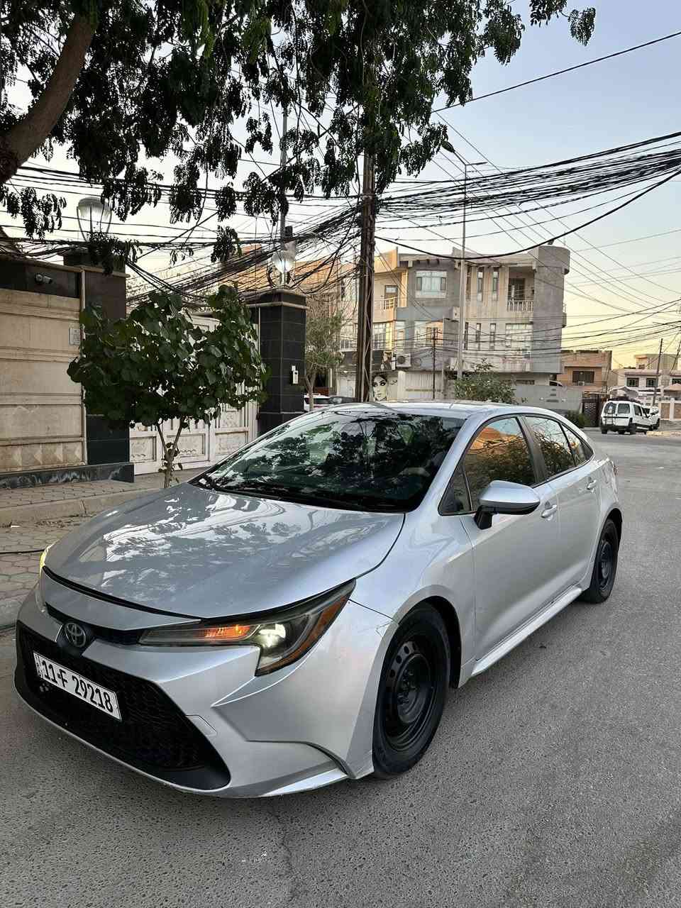 كورلا  2020 محرك 1800  سيارة كنديه حادثها جاملغ وبنيد وبيها صبغ جاملغ خلفي  كير محرك جديدات تبريدها ثلج سعرها 105 وبيها مجال  سياره عنوانها كربلاء
 
للاستفسار  ***********
