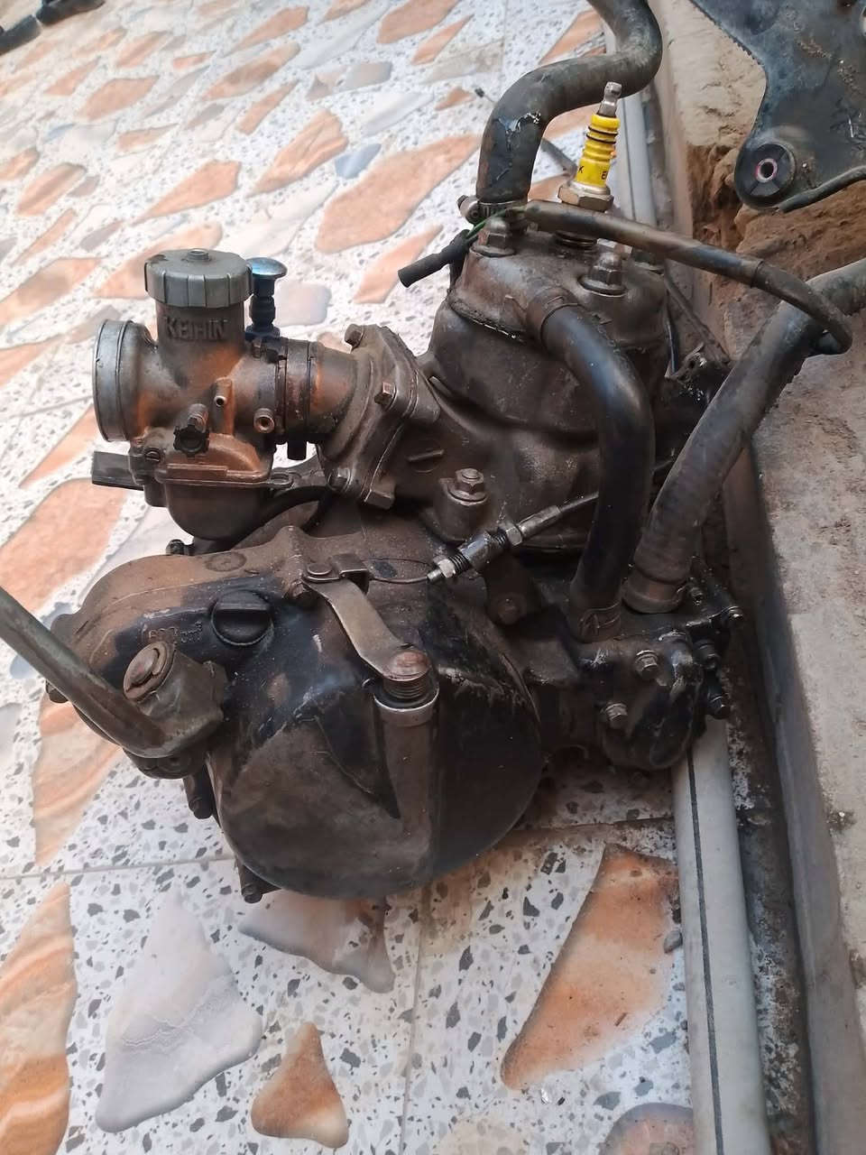 سلام عليكم شباب غراض دراجه قفاز ٨٠ مكينه خبط واكفه عوزه بس بستم وبور برين وكهربايات همين شرط شغل بس لمكينه واكفه ابيع تفصيخ وكامله وشراي يتصل ***********
