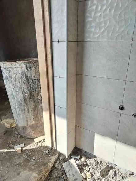 السلام عليكم  خلفه سيراميك  من الكوت   شغل مضبوط ودرجه اولى عمل يرضي الله ويرضي صاحب البيت  وهم من اي شي متفرغ حاليا   سيراميك بورسلين  كاشي ما شوفون ان شاء الله غير خير منا  العمل داخل الكوت والمناطق القريبه من المركز للاستفسار اكثر الاتصال ع  الرقم ***********
