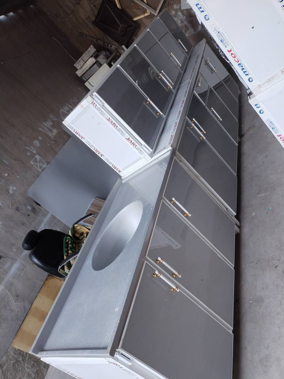 السلام عليكم  بضاعة جديده من الاثاث المستخدم وجديد 
العنوان الشرقاط الخضرانية الشارع العام محلات

 مروان  ألسيد   ***********.  بي واتساب
