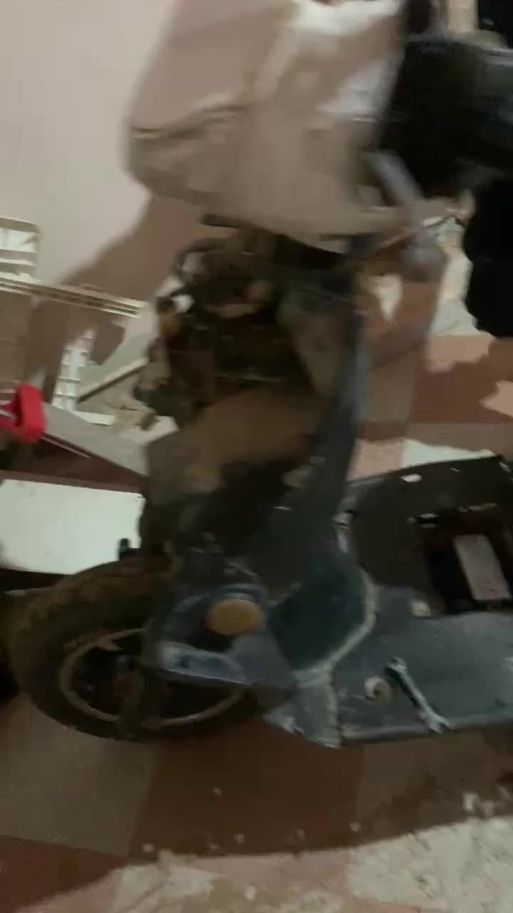 كين فيصبا تع زولي شاب مليح تدور بيه   كين كرنج تعها  كرنج خصر شويا   فيصبا بكوعطها  نكتبلك  تروح مهني اسمها omg لني 2016  نبيع ولا نبدل   ب بلي 4 او يودني
مكان شلف شطية


**إذا كنت صاحب هذا الإعلان وتريد حذفه لأي سبب، رجاءا أرسل رسالة إلى الدعم الفني**