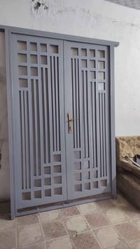 باب • تفصال • ثقيل