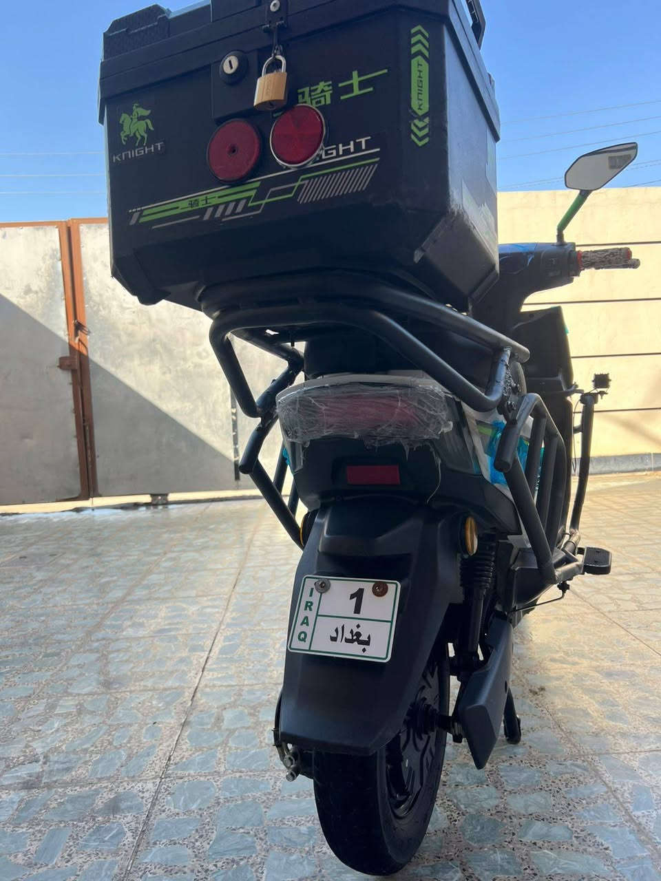 السلام عليكم للبيع
دراجه سكنس كوري 
2025 
بصمه سويج كرت 
دراجه بشرط ع فحص 
بيه جهاز لاسلكي 
بلوتوث 
خير من الله الدراجه 
السعر 580 وبيه مجال للشراي. 
اتصل وتدلل***********
