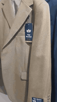 #جديد جديد ...الموسم
شغل مميز 
سترة بلونين ..فيكوا باب اول 
كل القياسات متوفرة 
من ٤٨ حتى ٥٨
السهر ٥٠ الف دينار 
خدمة توصيل 
٥  الاف بغداد 
٦ الاف محافظات
توصلك لباب بيتك 
واتساب
***********
***********
