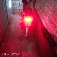 دراجه كل شي ما بيها شحن شويه عنواني كماليه المحوله مال البطاريه الشحني...