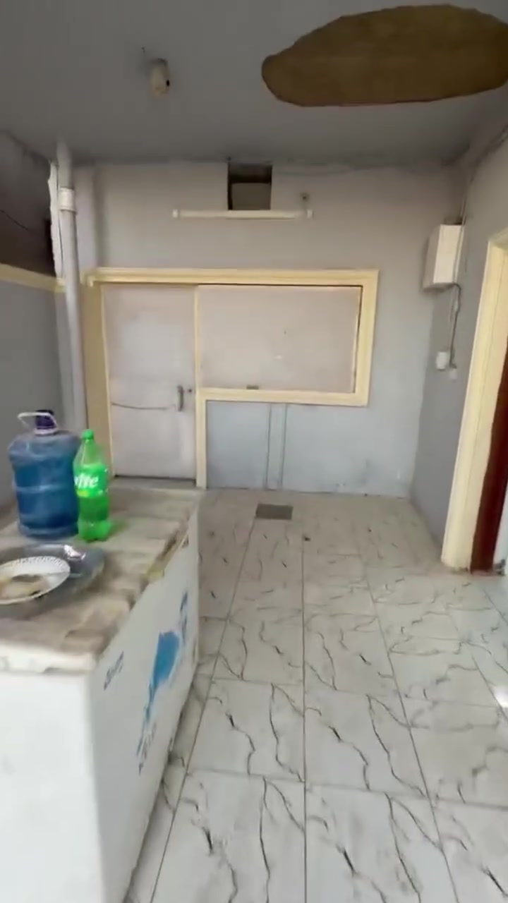السلام عليكم مكتب عقارات الشمس  مقابيل المستشفى التركي !!!
                         بإدارة ((أحمد الگريطي))
                    
    ☎️*********** 
                        ☎️***********

🏠دار للايجار مساحه 200م طابق ارضي محدث بالكامل يحتوي على غرفتين وكليدور وصاله ومطبخ ومجمع صحيات وكراج سياره 

⁦^⁠_⁠_⁠_⁠_⁠_⁠_⁠_⁠_⁠_⁠^⁩⁦(⁠◍⁠•⁠ᴗ⁠•⁠◍⁠)⁩⁦(⁠◍⁠•⁠ᴗ⁠•⁠◍⁠)⁩⁦^⁠_⁠_⁠_⁠_⁠_⁠_⁠_⁠_⁠_⁠^⁩

🌎 الموقع حي الأساتذة قرب مدرسة ابن السكيت 

⁦^⁠_⁠_⁠_⁠_⁠_⁠_⁠_⁠_⁠_⁠^⁩⁦(⁠◍⁠•⁠ᴗ⁠•⁠◍⁠)⁩⁦(⁠◍⁠•⁠ᴗ⁠•⁠◍⁠)⁩⁦^⁠_⁠_⁠_⁠_⁠_⁠_⁠_⁠_⁠_⁠^⁩

💸💰 قيمة الإيجار 400
