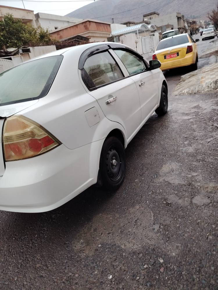 افیو 2011 مەکینە بچوک توماتیک ناو زەرد  4پارچەی هەیە بێ لێدران پێشو پشتی کەپسە من بە سەقفو حیزام دەی فرۆشم سەنەوی پلاستیکو پاکانەی هەولێری بەشەرتە چوار تاو ویلی نوێی بۆ بەستراوە شتێکی جوانو پاک ماوەتەوە مالی دۆستە رەقم موبایل  *********** وەتس ئەپ 
شوێن شەقلاوە أربيل, العراق
