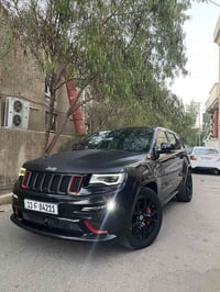 جيب شيروكي للبيع   سنة الصنع :2014 حجم المحرك : ٨ سلندر5700  المستورد ...