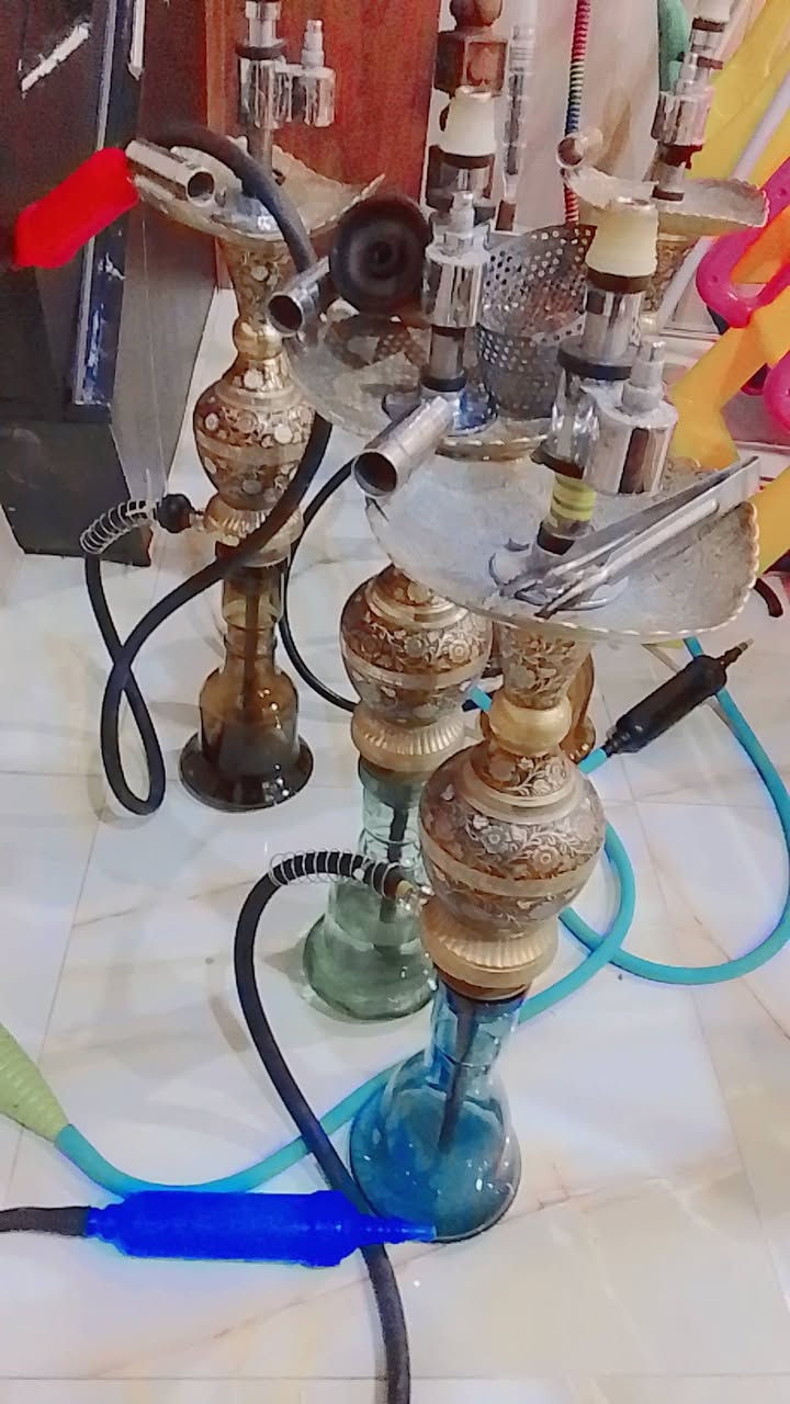 مفرغه 33 بلازمه الحجم 32  سعر 150 نراكيل الواحد ع 50 منضده سعر 230  وبيهن مجال


**إذا كنت صاحب هذا الإعلان وتريد حذفه لأي سبب، رجاءا أرسل رسالة إلى الدعم الفني**