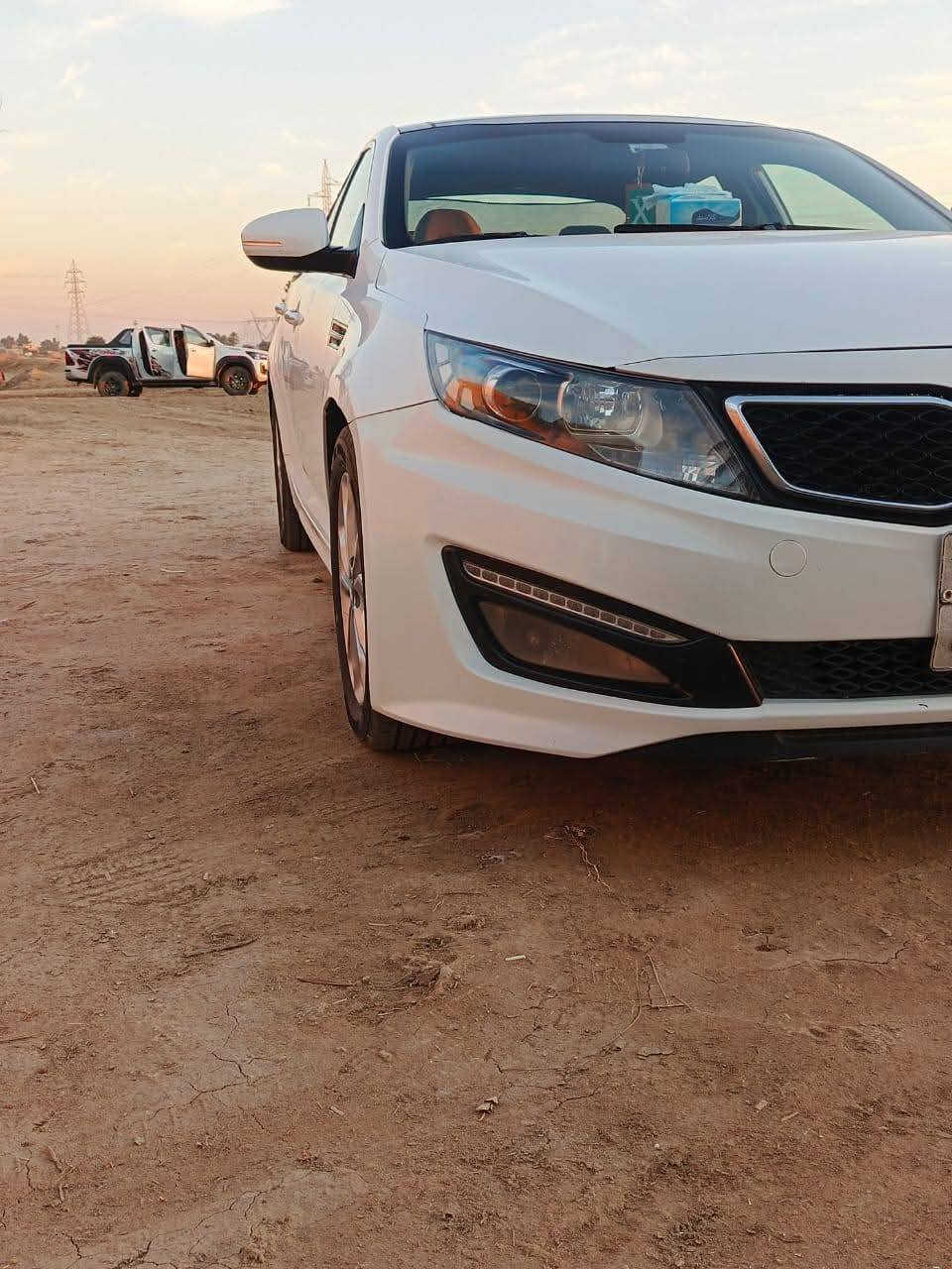 السلام عليكم اوبتما لبيع موديل 2014 خليجي سياره فول مواصفات واحد علا واحد مكينه 2400 كير كله شرط سيارة ما عيزه برغي 🔩رغم ربيل بسم كردي شرط تحويل خوان مكلف بنشر  , ***********
