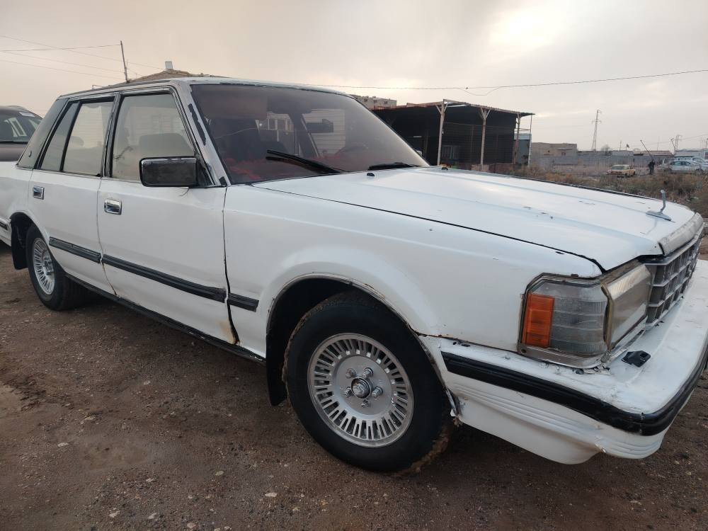 السلام عليكم سياره سوبر 86 مشروع وطني جاهزه من مكينه ثنين ونص لا تنقص ولا تبخر كير خير من الله حداديه شرط عن كفاله راعيه بل ناصريه مكاني سوق الشيوخ ***********
