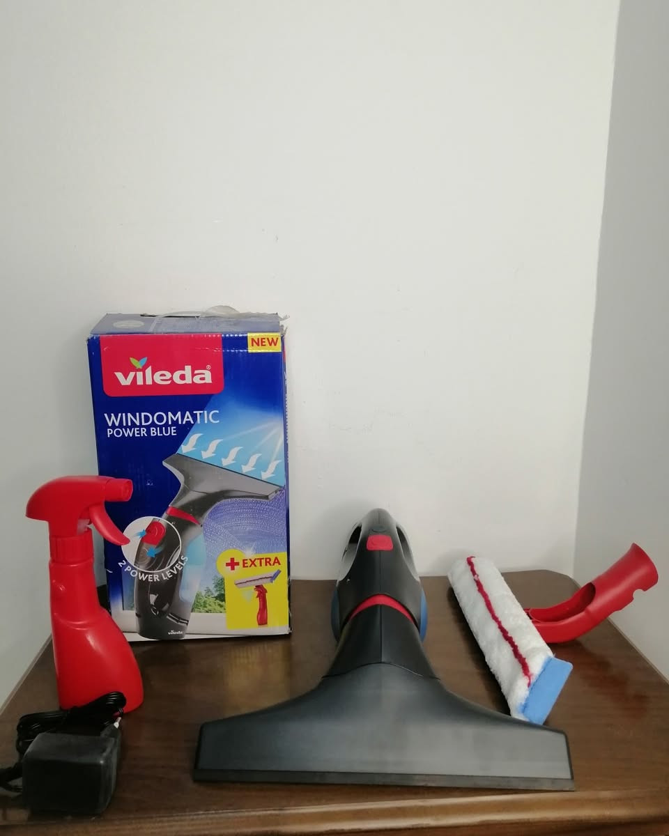 منضفة زجاج السيارات و الشبابيك ماركة فيلد الألمانية شحن كامل ملحقات جديد بسعر مناسب


**إذا كنت صاحب هذا الإعلان وتريد حذفه لأي سبب، رجاءا أرسل رسالة إلى الدعم الفني**