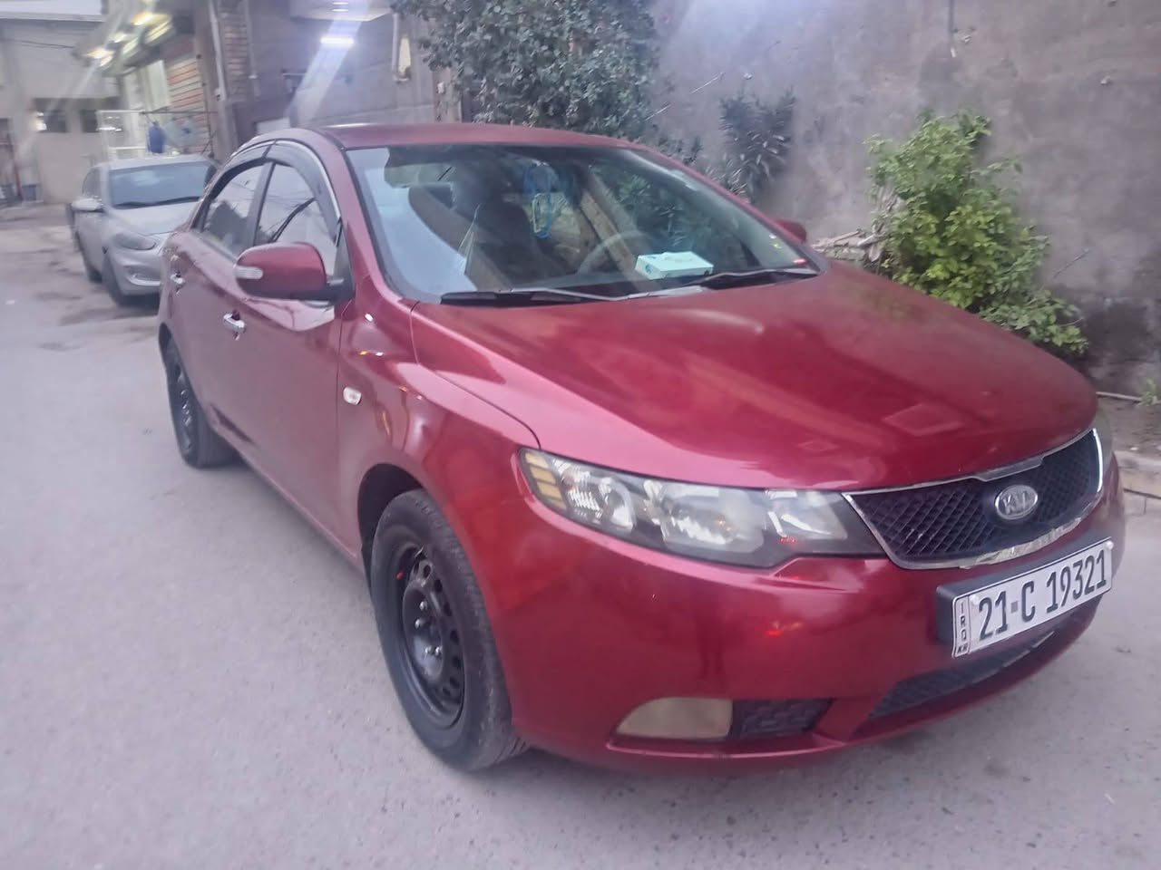 للبيع موديل 2009 فول مواصفات عدى الفتحة مري شفط بصمة تشغيل وأبواب كشنات هيتر تحكم ستيرن محرك 1600 مكفول مع الكير رقم شمالي بسمنة السعر 78 ورقة وبيها مجال الصبغ 3 قطع ونص بدون دواخل وبيها جراد السيارة جاهزة من كلشي مكانها الصويرة هاتف ***********
