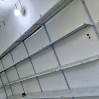 رفوف • جديدة • نفس الصورة