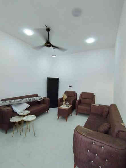 يا الله سلام عليكم بيت مساحه 100 بل كوت حي الحكيم السعر 35 وبيه مجال الاستفسار *********** البيت بنزلت معرض بيت شريجي قريب عل محطت لواسطي
