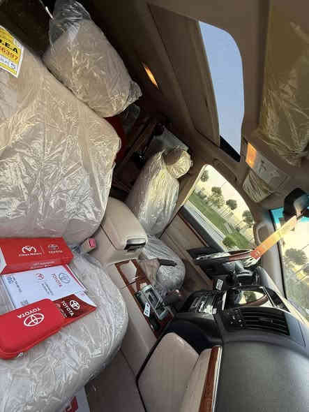 #سلُِآم_عٍلُِيڪم

#تويوتا_لاندكروز_شركة_جيهان_اصلي_درجة_اول🧿
#استخدام_شخص_واحد_من_شركة#

#السيارة_كفالة_عامة_بدون_صبغ_ولابارد_ولاتبديل
#كير_مكينه_حدادية_دعاميات_كهرباىيات_كلها_بشرط
#سيرفز_كامل_بل_شركة__GXR__V__6__

#سعرها_420$$ #وبيها_مجال__موديل2014

#موقع_السيارة_بسلمانية📍
#الموصفات_
•بصمتين •تشغيل عن بعد •هوك خلفي • زراك لايت سلايد•حساس امامي •حساس خلفي •مريات كهربائية +قلابة
تحكم ستيرن•اشاير بل مري +مريات ستيل +مريات اتو قلابة 
صاجات •منفذ 220 • 7راكب •ثلاث قطع تبريد •مانع انزلاق
مانع انحدار •لايت كهربائية •لايت زنون عالي ناصي بلوجكتر LEd •
•دشبول ليزري • يدات نيكل•انارة داخلية LED • ثلاجة 
دوسه لاندكروز••كشن كهرباىي•مريايه عاكسه •لحايه بلادية
دبل اكسل 4X4 • رفع وتنزيل جام بل بصمة•ستتم كامل نيكل 
نظام قيادة شاشة كامرة 
 
#غراض_الشركة_سبير_كتلوك__كلها_موجوده
الاستفسار ⬇️
#الاتصال__***********__***********
#حجي_وليد_الجنابي
