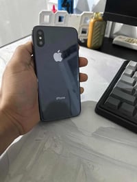 آيفون XS • ٦٤ جيجا • ما مفتوح