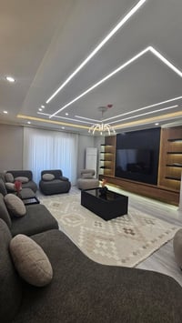 واو تاورز • شارع ١٠٠م • ٣ غرف