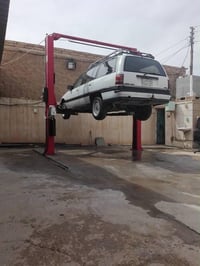 عندي جك رفع سيارات نوع أمريكي متروك  قيم باللي يرضي الله 07810695862