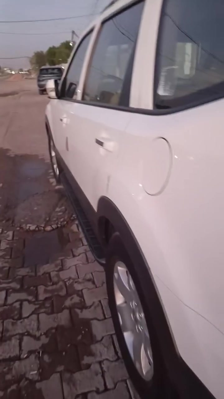 موديل 10بصمه وبصمت تشغيل وبصمت ابواب كشن خزن سلايت روف تحكم فورويل جنطه شفط سياره خليجي ومكفول وفول لاخير الذي يدور مكفول وخليجي وفول يخابر السعر 130مكاني محموديه ***********
