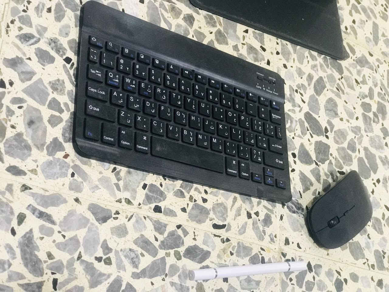متاح  هوا ايباد ولابتوب +ماوس+شاحنه +شرط شغال 
250وبي مجال


**إذا كنت صاحب هذا الإعلان وتريد حذفه لأي سبب، رجاءا أرسل رسالة إلى الدعم الفني**