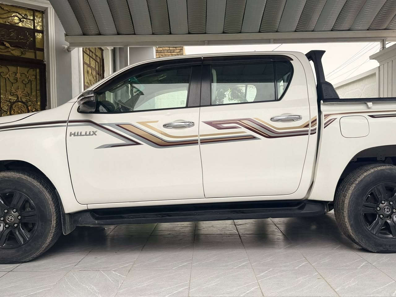 فورويل 2021 ساز بغداد رقم مميز سياره مكفوله ماعدا مكانين بارد قليل جدا ***********
