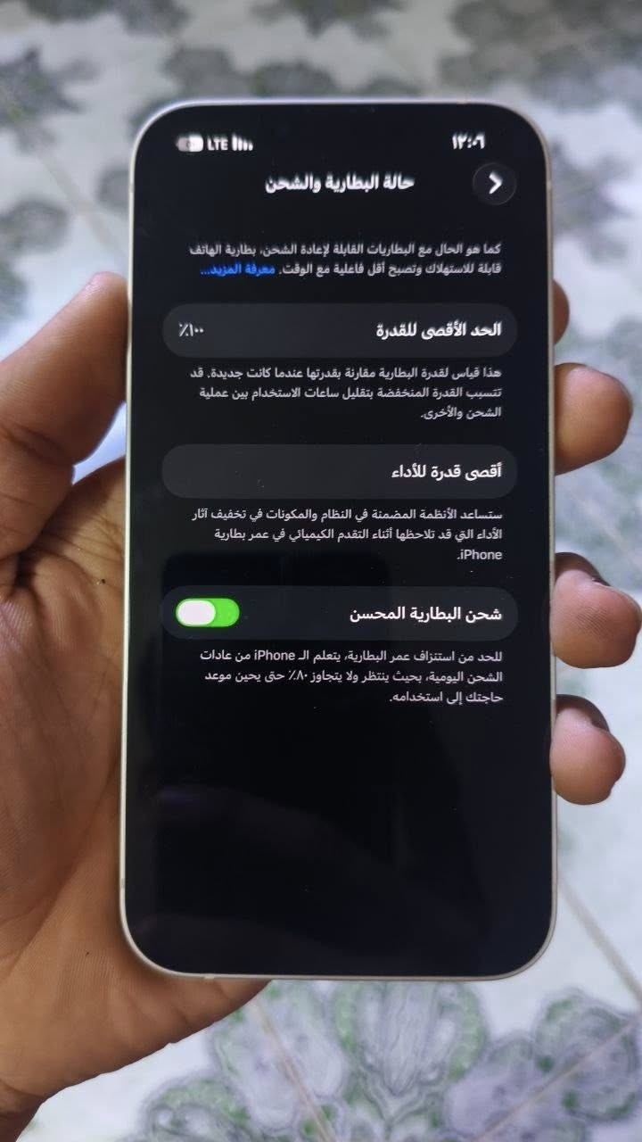 سلام عليكم
١٣عادي للبيع 
إجهاز جديد ماستر 
بطاريه ١٠٠
بعده بل ضمان اشركه 
ذ١٢٨
كامل ملحقات كيبل كارتونه 
اسعر ٦٠٠
ارقم ***********
بيه واتساب
