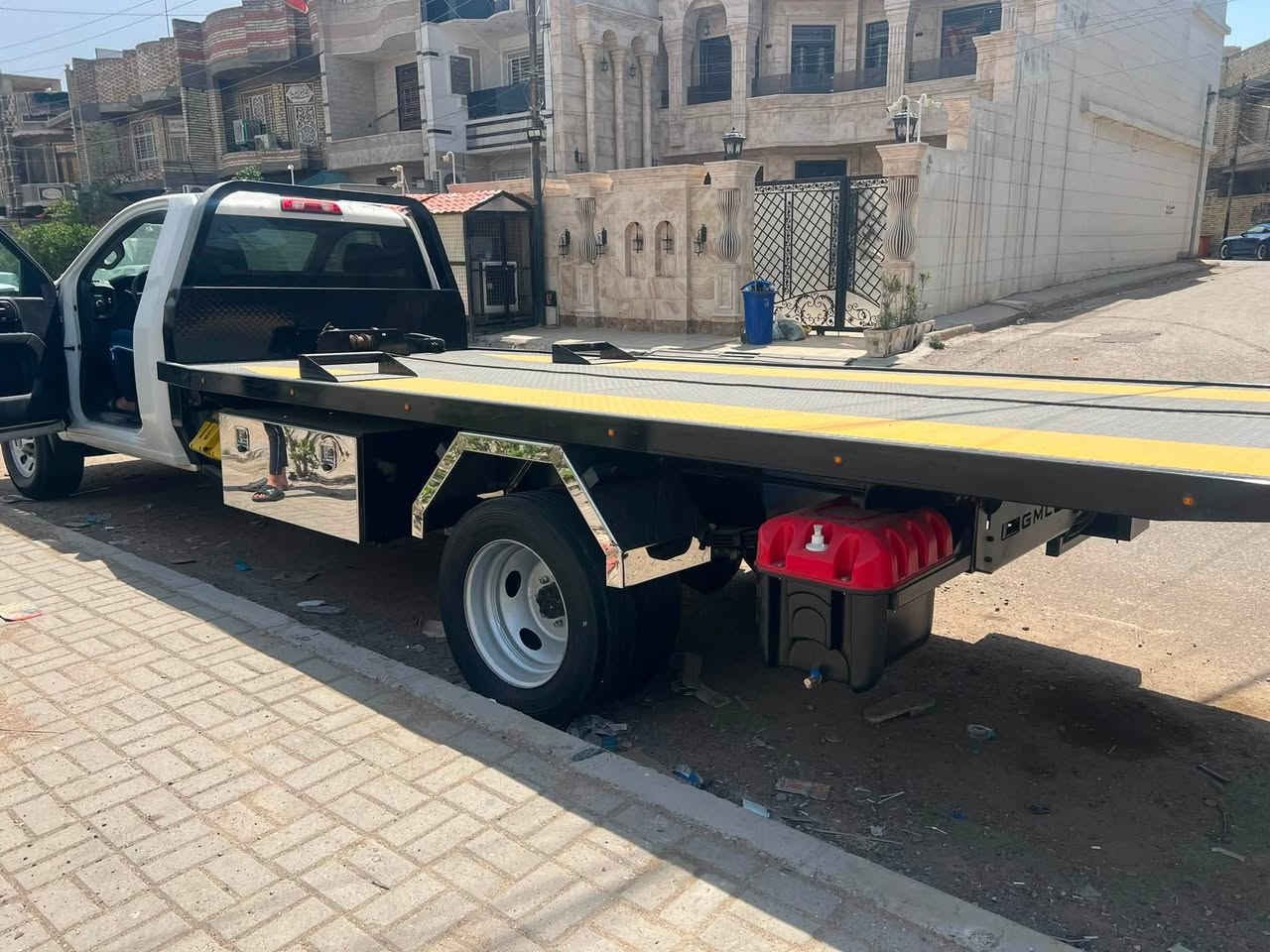 سلام عليكم
جمسي سيره 24 بدون حادث بچم كبس بدون ايرباك
محرك وكير مكفول مكينه 6600 
بدي نزال شغل درجه اولى 
صبغ درجه اولى 
كهربايات درجه اولى 
سياره ماشيه 32 الف زيرو ممشتغله بالعراق 
تخم تاير جديد 
سياره كفاله كامه من كولشي
رقم سليمانيه بسمي 
سعر 450 وبيه مجال
بغداد ***********
