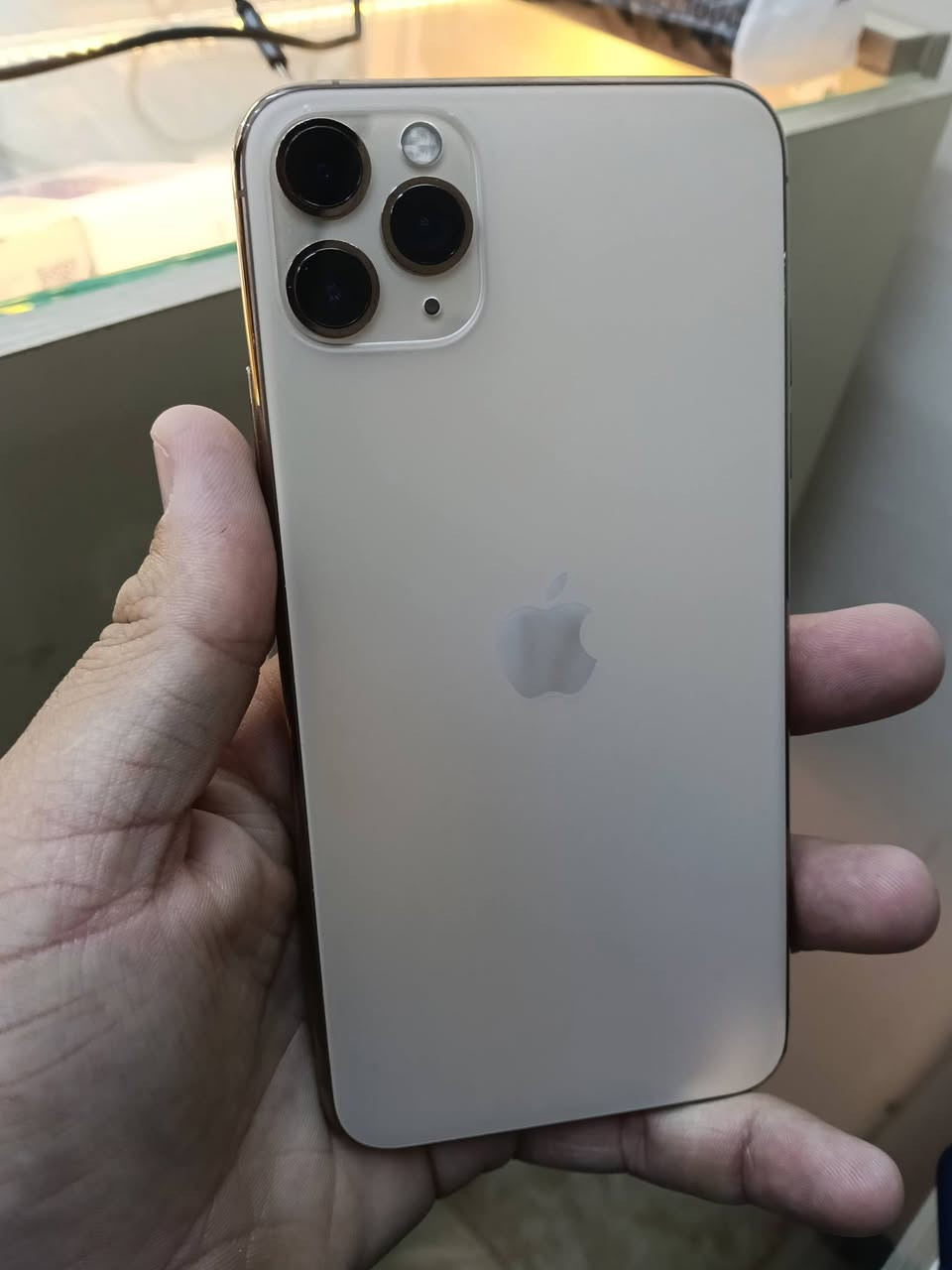 سلام عليكم ايفون 11 برو ماكس نظافه ميه بالميه بطاريه 80 ذاكره 64 كلشي شغال بي بلادي سعره 300 وبي مجال


**إذا كنت صاحب هذا الإعلان وتريد حذفه لأي سبب، رجاءا أرسل رسالة إلى الدعم الفني**