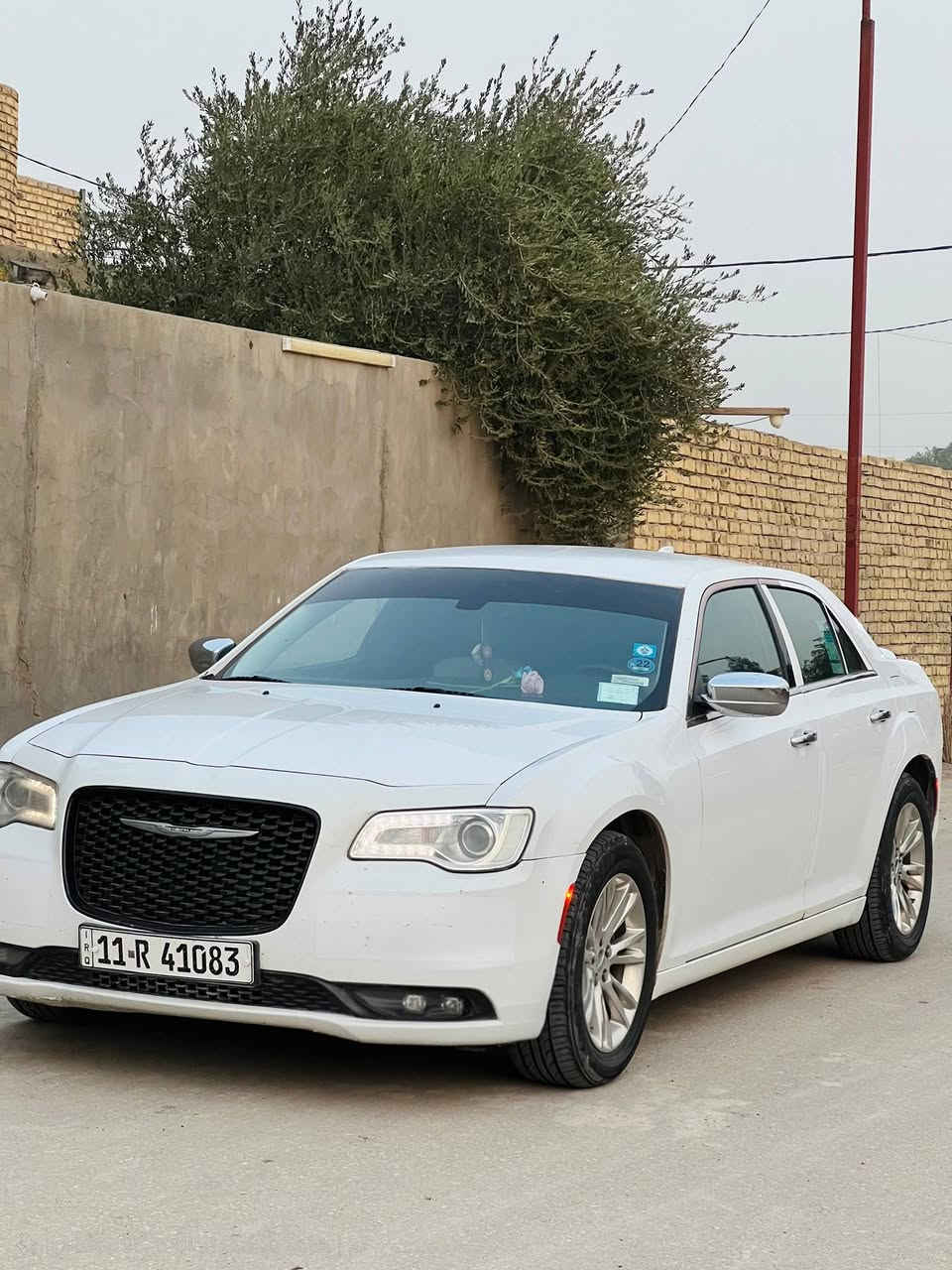 السلام عليكم..
الشايب للبيع كرايسلر اوباما 2015 أصل رقم بغداد جديد مكينه وكير كفاله حداديه جديده اكسل وكاردن كله تمام منضومه زنون شمسي تخم تاير ستوه مشدود سياره جاهزه كلش تدفئه وتبريد بيها طخه خفيفه من امريكا بقبق جنطه فقط الباقي كله مكفول بجم كبس  شرط سونار سعر 217$ مكانها بابل الهاشميه للاتصال..***********
