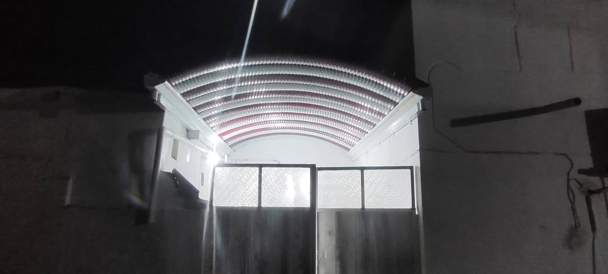 حداد الكافه انواع البيبان والشبابيك والمحجرات والقمريات شغل درجه اولى وحسب الطلب بااحدث الموديلات الجديده ***********  ابو علي الحداد  مكانه ناصريه مركز    بدايه جسر السريع تقاطع الزيناويه
