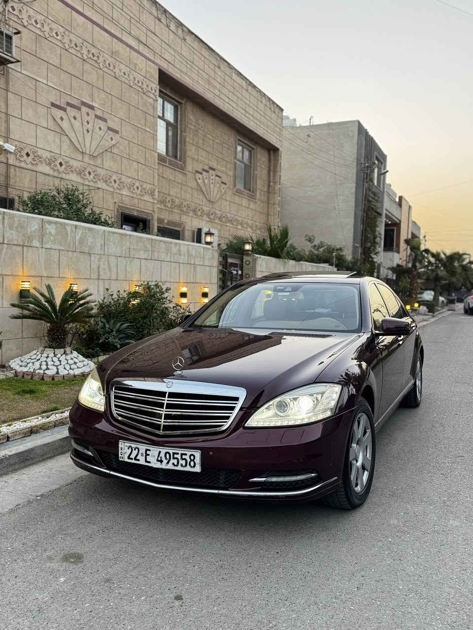 مارسدس S 350
خليجي وكالة باج گير 2011 
داخل حمصي 
كفالة عدى الدعاميات 
صفر مسج 
صدر جديد 
تبريد جديد 
رقم جديد بأسمي 
مكاني بغداد حي العدل 
ماشية 143 مايل 
***********
