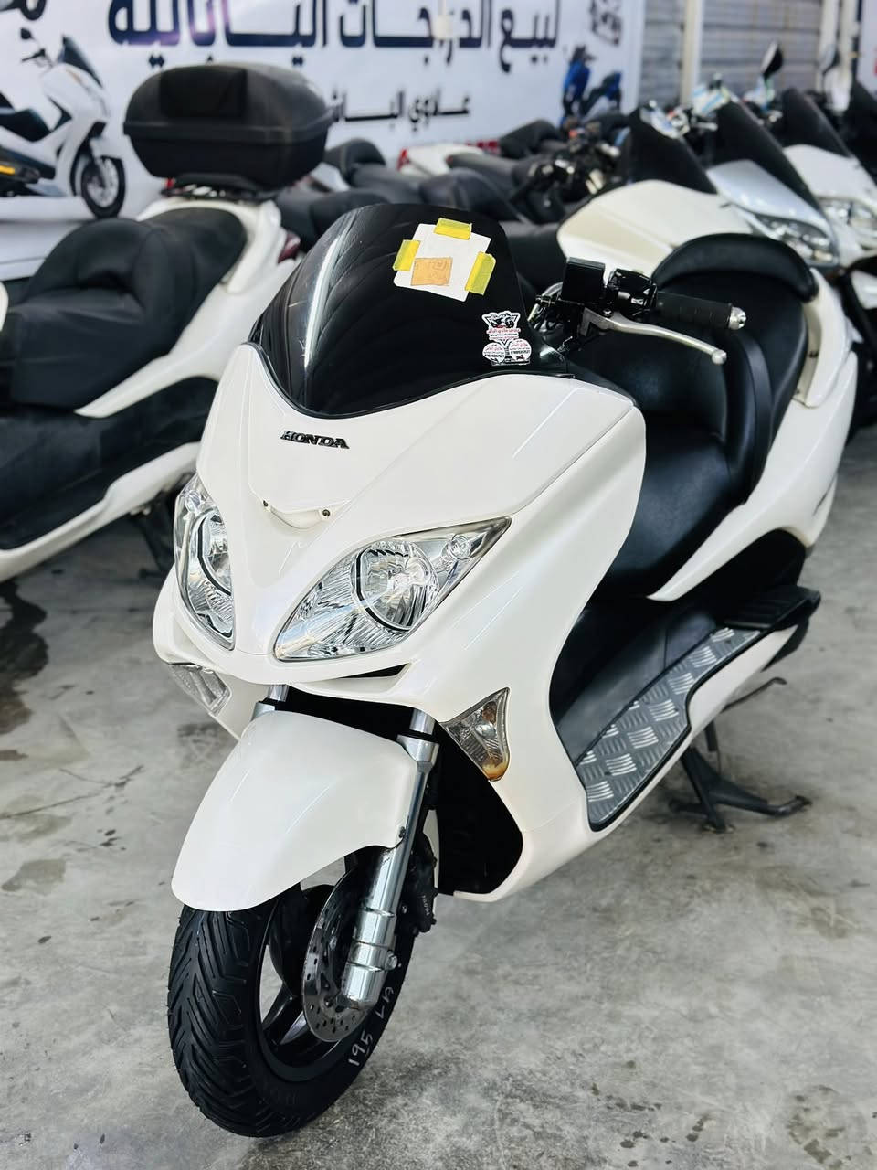 اللهم صل على محمد وال محمد سلام السلام عليكم أخوتي الطيبين 🧿 
      #بيع_بلنقد_والتقسيط_المريح

   فورزه 0/8 رمبه وكفاله عامه 6 كير فول موصفات  قطعه طك كارتون بحاله الوكاله نضافه 100/100  زيرو شرط المزاد 🇯🇵

يوجد توصيل كافه المحافضات 🚑 بغداد الغزاليه معرض علاوي الباش
***********
***********
