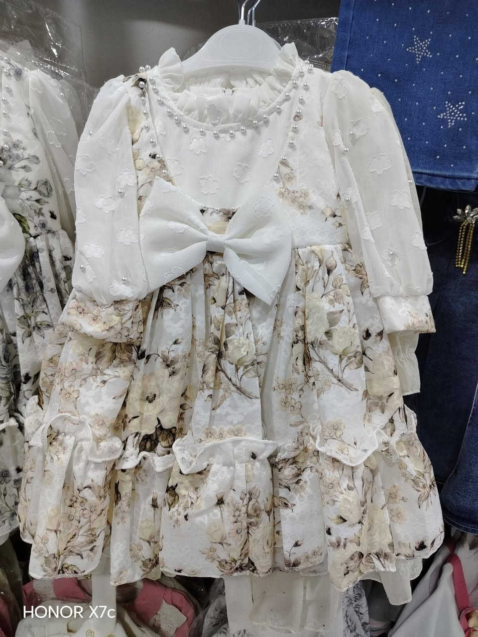 مسواك جديد 
العنوان سوق الزاب داخل فرع طرشي ابومروه


**إذا كنت صاحب هذا الإعلان وتريد حذفه لأي سبب، رجاءا أرسل رسالة إلى الدعم الفني**