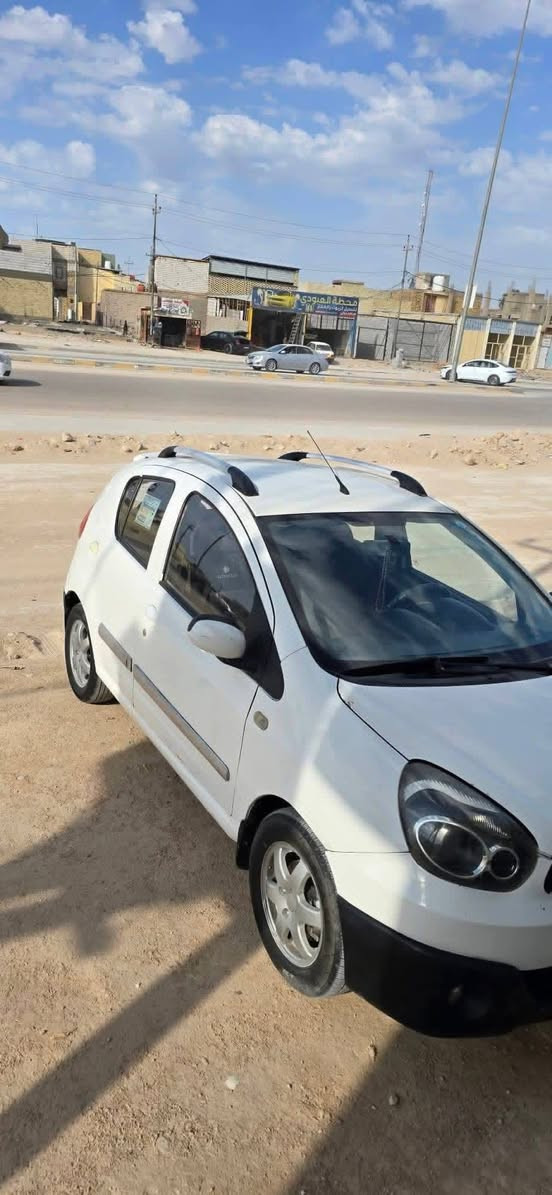 باندا كروس ٢٠١٣
محرك جديد
كير جديد 
تبريد منضومه كامله جديده 
منضومة بانزين جديده 
شادلها ٣ مراوح يعني الحماوه تنساها 

سياره حلوه سعرها ٣٥ وبيها مجال  
العنوان النجف الاشرف 

للتواصل *********** 
ا
