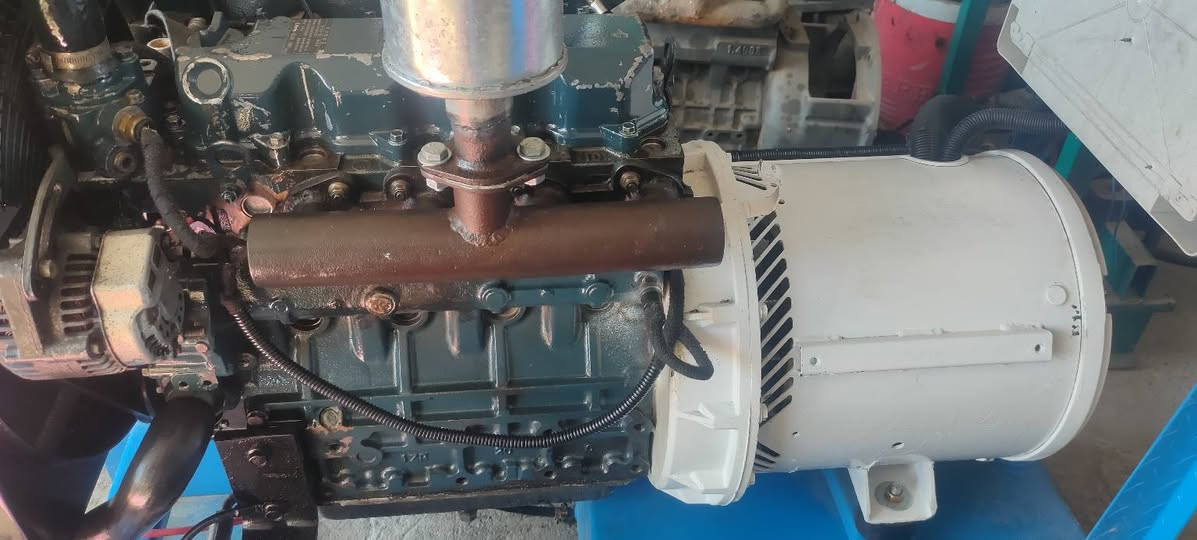 للبيع كابوتا 4 بستم توليد 20 كيفي تشغيل واطفاء اوتو ونظام حمايه للاستفسار ***********
