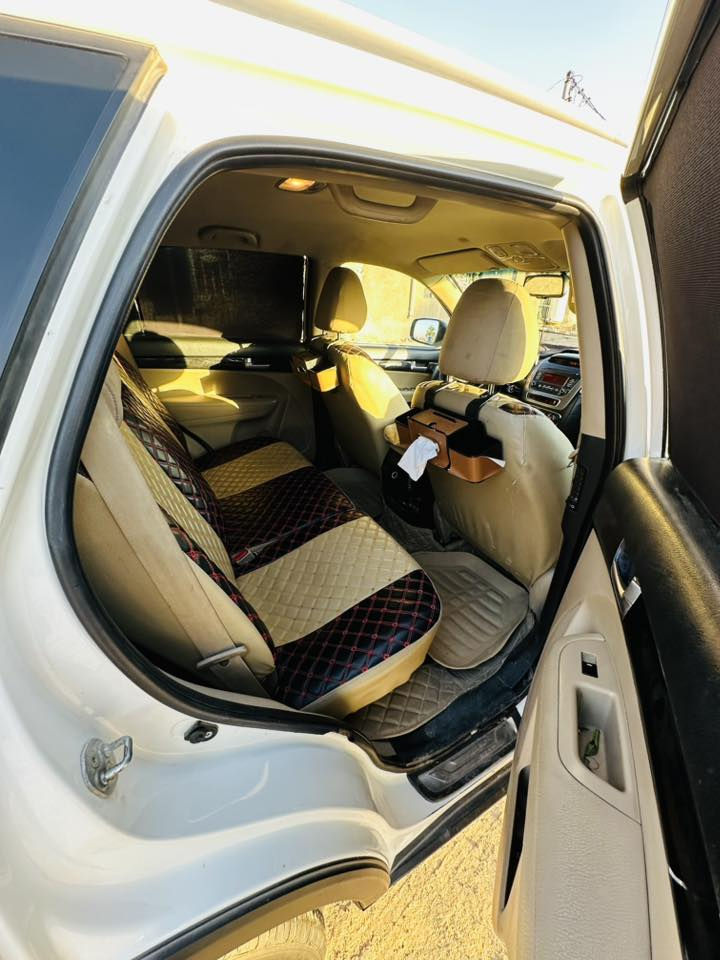 سلام عليكم
سورنتو 2014 خليجي رقم اربيل الجديد بسمي 

ماشية 90 الف اصل السيارة جديدة بمعنى الكلمة 7 راكب

4 سلندر مكينة معله كازكت كير حدادية شرط السيارة كفالة عامة ا 

مواصفات بصمة تبريد 3 قطع

السيارة ماناقصها برغي وبلعافيه عل ياخذها  

السعر 175$ وبيها مجال بسيط

مكاني الديوانيه الحمزة الشرقي ***********

***********
