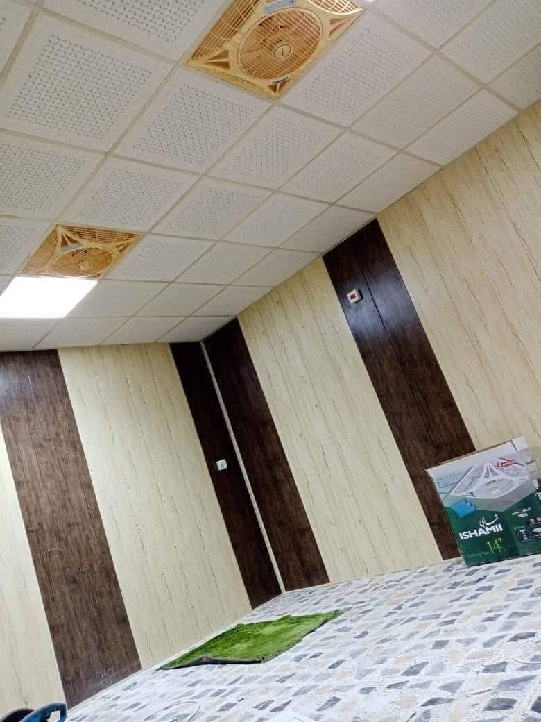 سلام عليكم هذا جزء من عملنه الديكورات السقوف ثانوية
"اسعار مميزة كرسته وعمل
انواع سقوف ثانويه جبس بورد ورق جدران بلاستك  جدار صبغ ذو جودة عالية  مع دقة في العمل العنوان #الانبار اي استفسار تواصل  الخاص اوعل الهاتف/***********
و بأسعار مناسه للجميع
