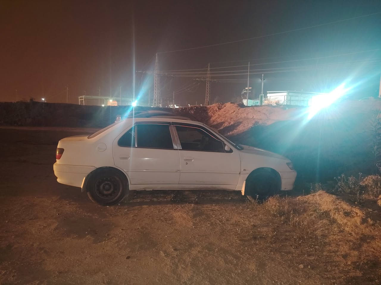 السلام عليكم ورحمة الله وبركاته
بيجو 306 حبل بدون ارقام  للمراوس ب سوبر دير او كنو نضيف
سيارة جاهزة كير محرك نضيفة ماتريد كلشي تواير تخم جديد

***********
 ***********
