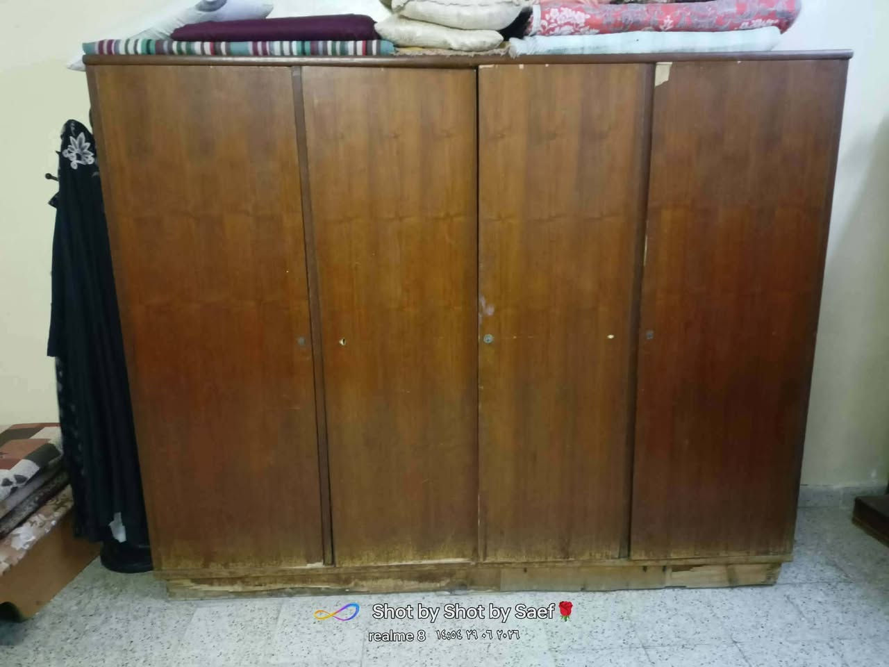 غرفه للبيع السعر 100وبي مجال @للجميع
#بيع#مستعجل


**إذا كنت صاحب هذا الإعلان وتريد حذفه لأي سبب، رجاءا أرسل رسالة إلى الدعم الفني**