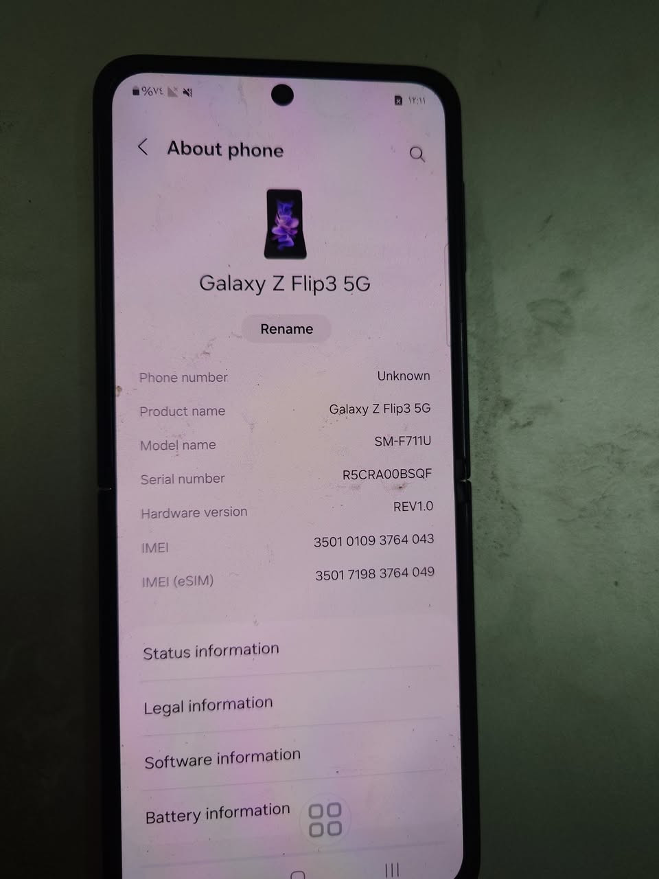 كلاكسي z flip 3 نسخه امريكيه انكليزي ذاكره 256 الجهاز شغال بدون مشاكل 
السعر 150 بدون عمله 
المكان مدينه الصدر


**إذا كنت صاحب هذا الإعلان وتريد حذفه لأي سبب، رجاءا أرسل رسالة إلى الدعم الفني**
