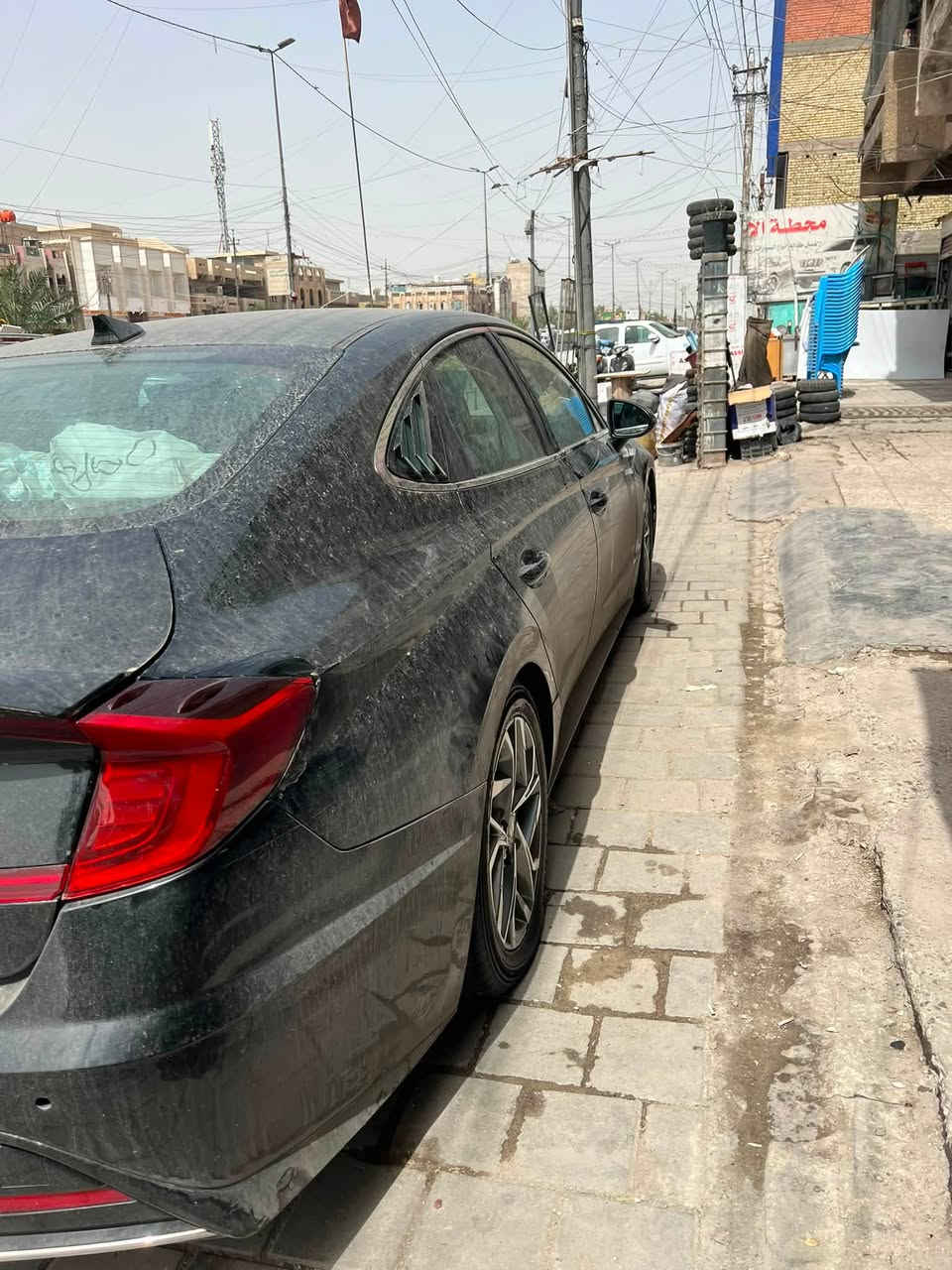 السلام عليكم 

سوناتا  موديل 2023 

محرك 2500 
لسياره دخول جديد  بغداد بسمي
لسياره جديده بلخير عل ياخذه ماشيه 48 ميل
مواصفات 

بصمه ابواب لمس
رادارات امامي وخلفي وجانبي + توقف تلقائي 
 
اشاير بلمري + نقطه عمياء في المري

شاشه الحجم الكبير انج + تحكم عام عله السياره

كشن السايق حساس  

حساسات اماميه وخلفيه

نقاط عمياء عند تغير المسار

حساسات با لابواب للتنبيه عند فتح الباب وسياره قادمه من الخلف
 

اربع وضعيات القياده 

نضام المحافضه عله المسار 

شاحن واير ليس لاسلكي 

منافذ للشحن اماميه

تبريد منفصل للراكب ولسائق

دخول ذكي واناره ترحيب

قفل ذاتي عند الابتعاد

فتح الصندوك الخلفي عند الاقتراب

تشغيل عن بعد

اناره led امامة

بك لايت خلفي led

نضام Auto Hold
يعني بلازدحام تضغط لبريك ضغطه وحده وتشيل رجلك تبقه السياره لازمه بريك الحد ماتضغط عل بانزين يله تمشي

هند بريك بصمه كهرباء

بصمه تشغيل

سستم صوت

مثبت سرعه

تدفئة  كراسي

لسياره حادث امريكا قبق جنطه فقط وبيه بارد قليل  
مكاني بغداد حي اور 
***********

