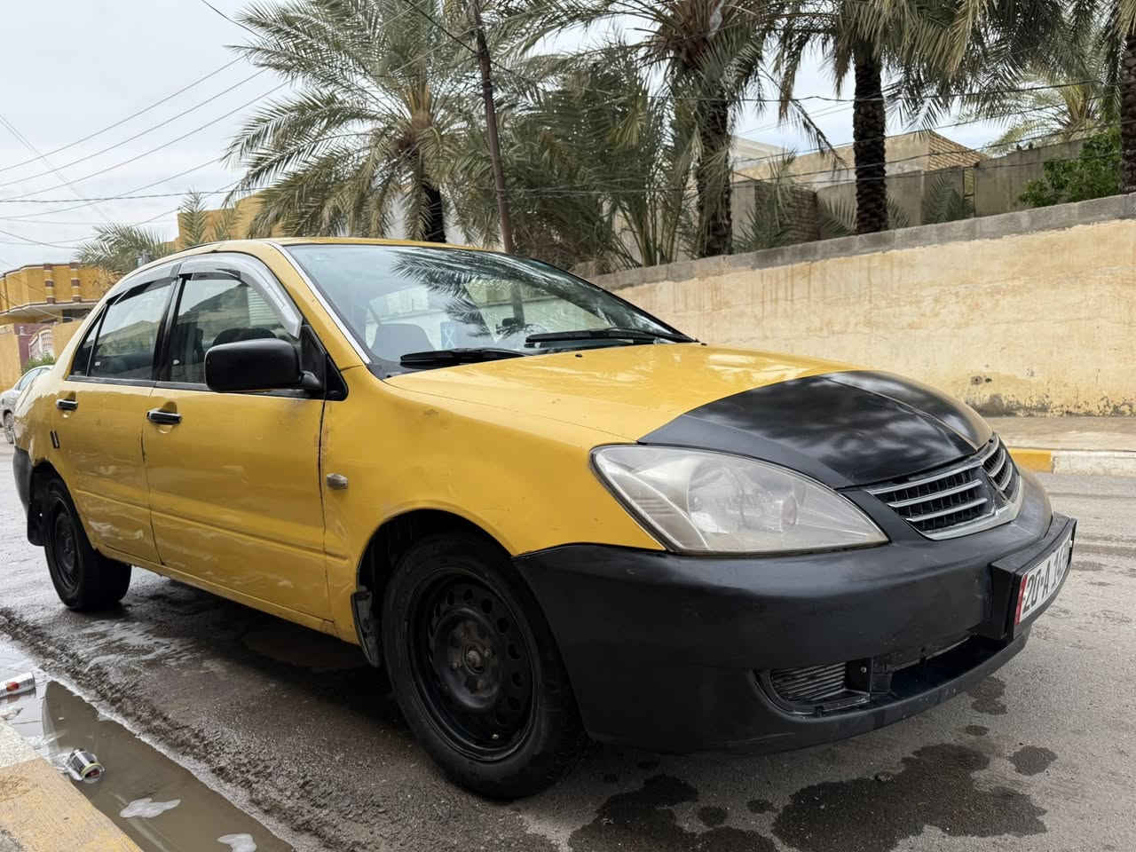 السلام عليكم

الي يدور تكسي وسعره مناسب هاي تفيده نضيفه ومال شغل 

للبيع متسوبيشي لانسر موديل 
2008 رقم بغداد  هيئة مصفره خطه جوال

محرك1600 كير عادي بلاد جاهزه بدون ضرر لا لغد لا شاصي لا ايرباك

دواخله نضيفه 

 تدفئه كله شغال  

سعر 53بيها مجال للشراي  

مكان سياره ديالى بعقوبه كنعان  

الاستفسار اتصال***********
