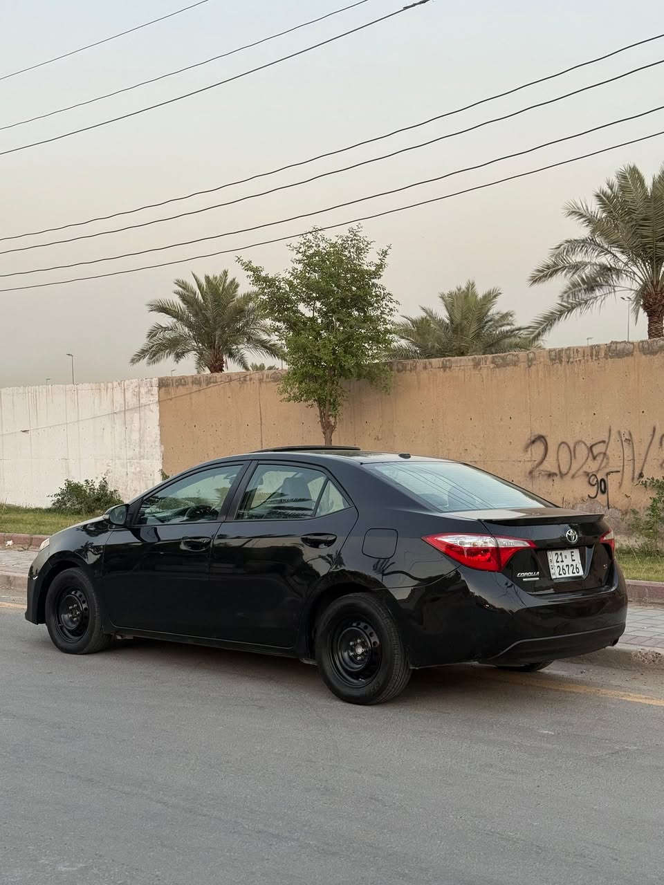 السلام عليكم للبيع 
كورلا إس للبيع 
Toyota Corolla S
موديل : 2016 
موصفات فول ١/١ 
بصمة 
فتحة سقف 
جلد 
شاشة و كامرة 
رادار 

حادث : تقرير امريكا مياه امطار 
كير مكينة شواصي لغود كفالة عامة 
حدادية نضافة 100/100 
السيارة مكفولة من الصبغ و التبديل فقط بارد 

🔴مكان السيارة : بغداد العامرية 🔴
السعر 122$ و بيهة مجال 
للاستفسار اكثر الاتصال عل لارقام
 ***********☎️اتصال
