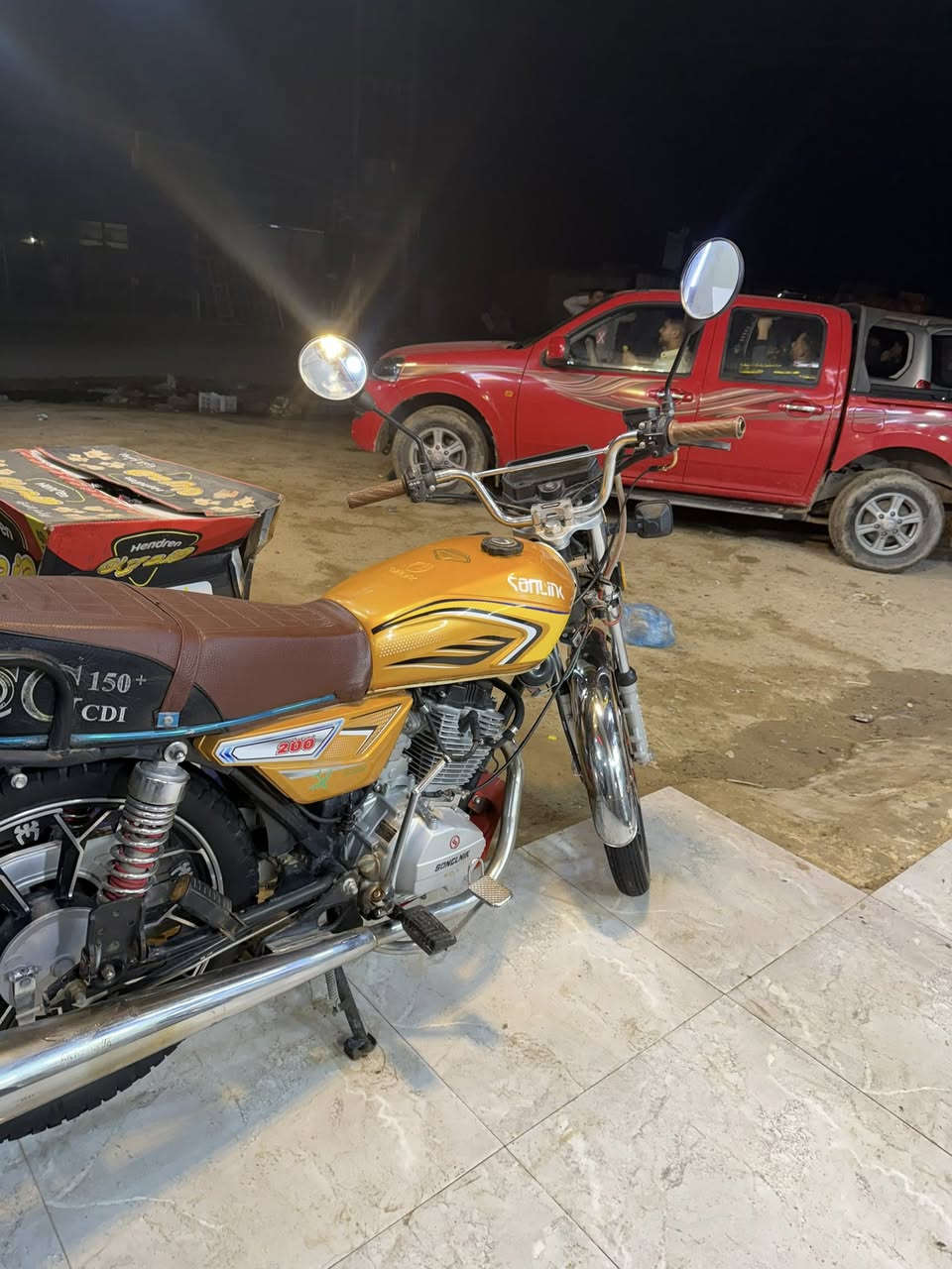 السلام عليكم ورحمة الله وبركاته 
سيفان 25 للبيع 
تفاصيل خاص 
0785079633 اتصال 📞 وتساب


**إذا كنت صاحب هذا الإعلان وتريد حذفه لأي سبب، رجاءا أرسل رسالة إلى الدعم الفني**