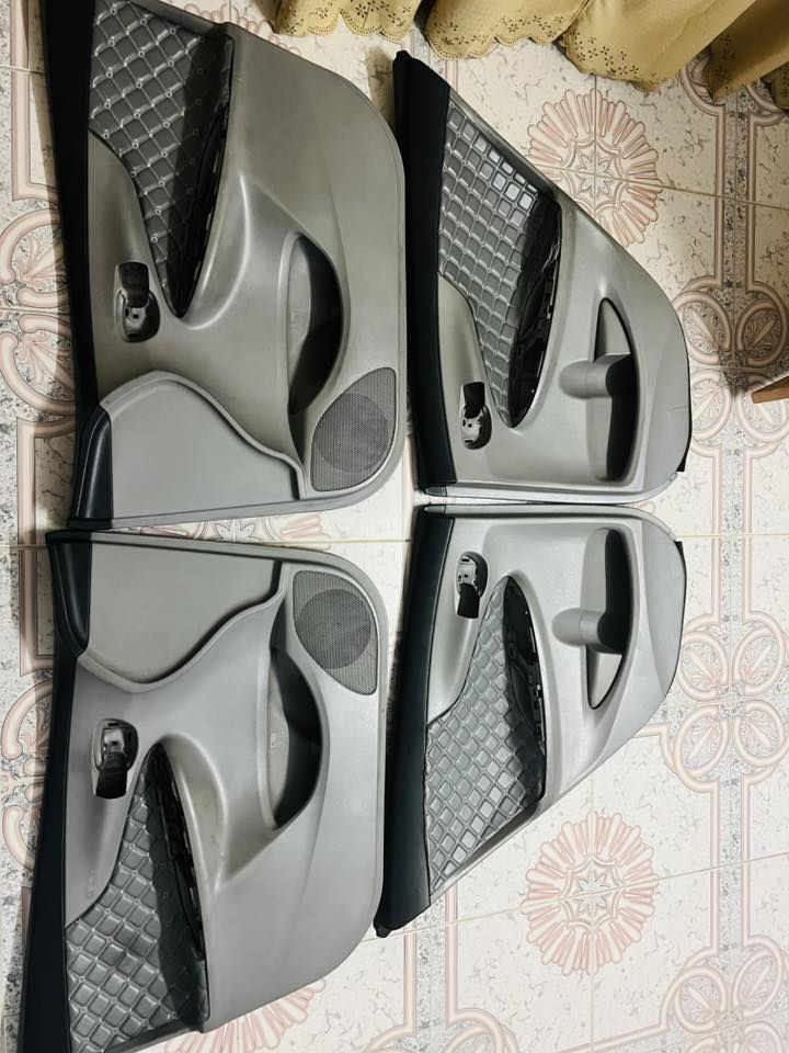 بطاين كورلا موديل ١٣للبيع ***********
