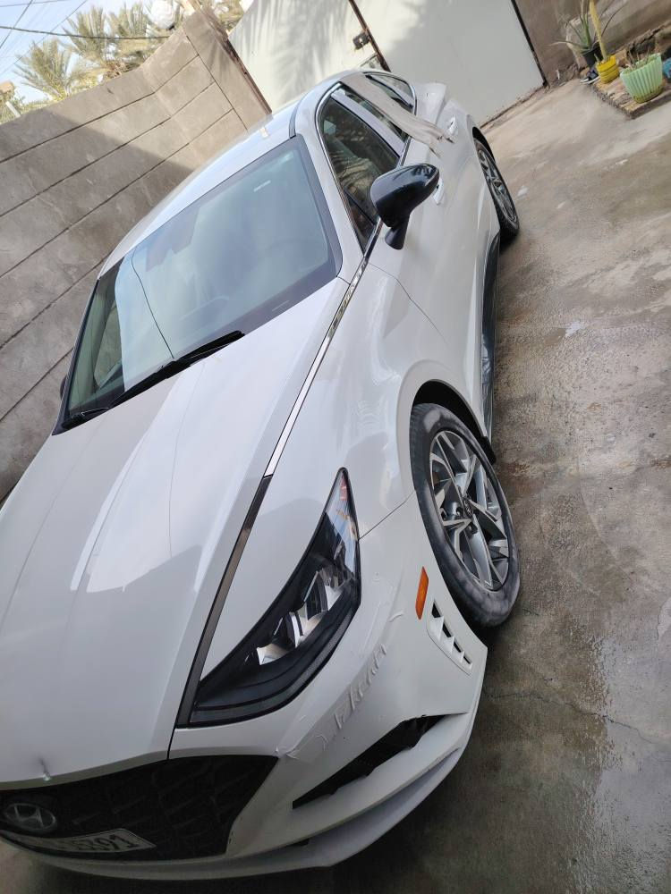 سلام عليكم  سوناتا للبيع او مراوس حسب قناعه2022  موصفات بصمه تشغيل عن بعد شاشه كبير  كشنات كهربائيّ  تئدفه بل كشنات رادار امامي جانبي خلفي سياقه ذاتيه توقف ذاتي اشاير بل مري لايت زنون 4عدسات ويل كب حجم18 تخم تيار حداديه جديده محرك 2.500 كير كهربائيّ دكم وبعد بيه هواي موصفات   حادث سياره طلقات بل باب وتكحيل على كد طلقه  ما صبوغ لا باب ولا اي شي ولا عابره على تكم  رقم سياره بابل رقم جديد  العنوان بابل حله التصال *********** حلة, بابل
