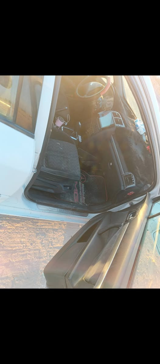 سلام عليكم فرنسي 407 موديل 9 محرك وكير ياباني ابو جف سياره جاهزه نقصه حداديه مكاني بابل مروس بي ام //***********
