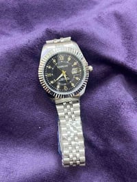 ساعة مرتبة • شبيهة رولكس • توصيل