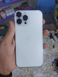 ايفون 13pro max ذاكرة٢٥٦ نموذجm شرق اوسط   بطارية٩٣  جهاز ما داخل صيان...